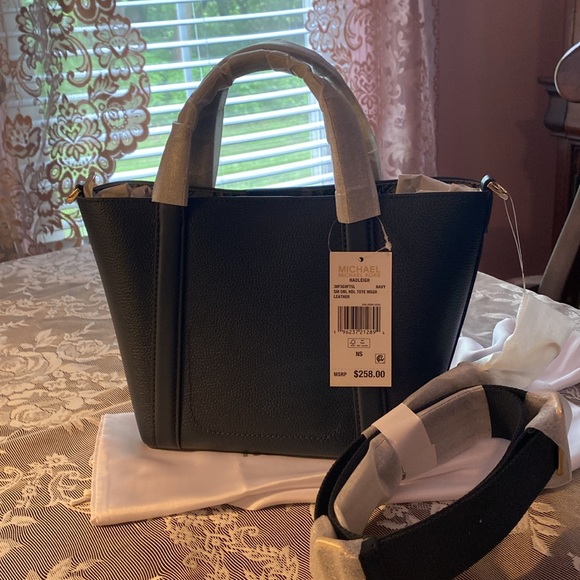 MICHAEL KORS HADLEIGH SM LEATHER TOTE CROSSBODY WITH DUST BAG NWT - Picture 6 of 15